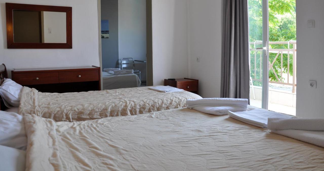 Coralli Beach Studios-Apartments Kallithea  Esterno foto