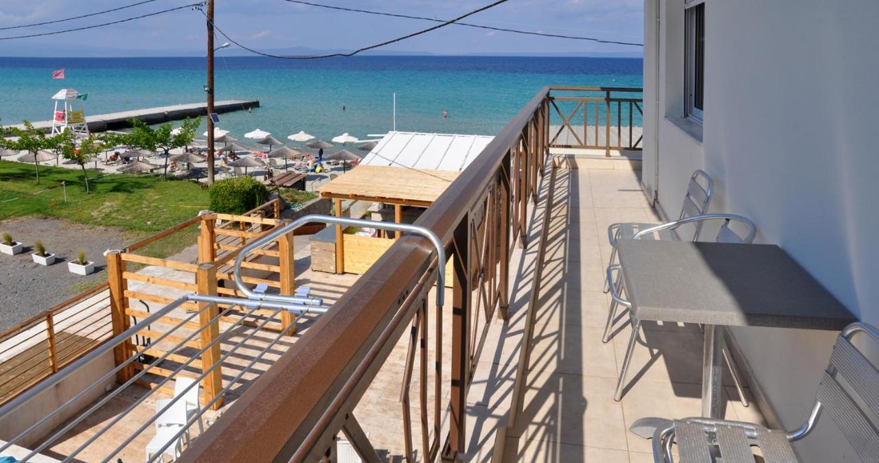 Coralli Beach Studios-Apartments Kallithea  Esterno foto