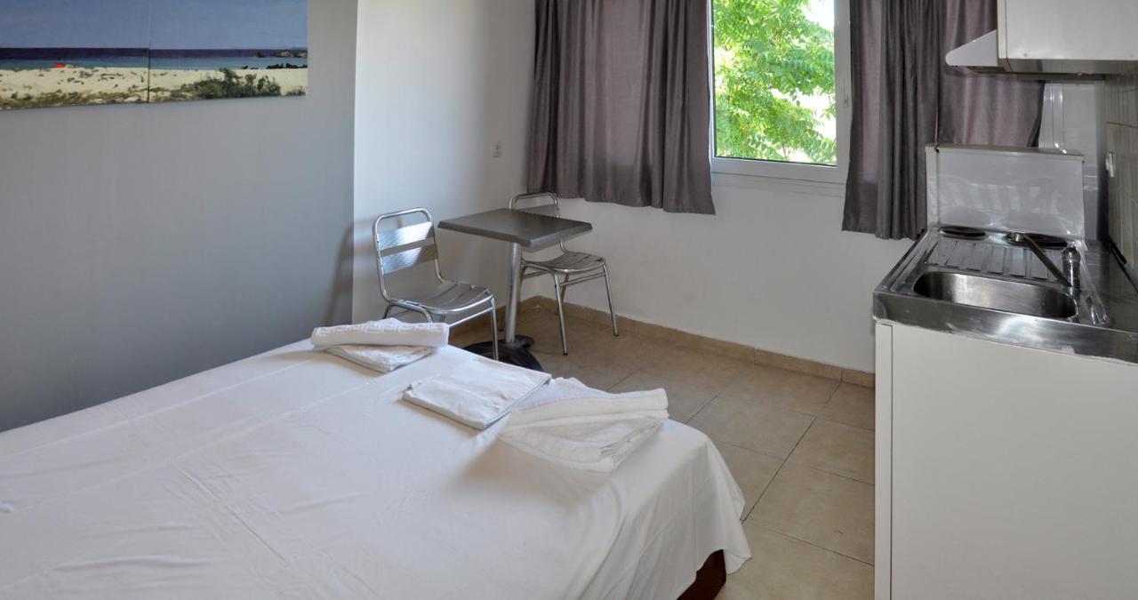 Coralli Beach Studios-Apartments Kallithea  Esterno foto