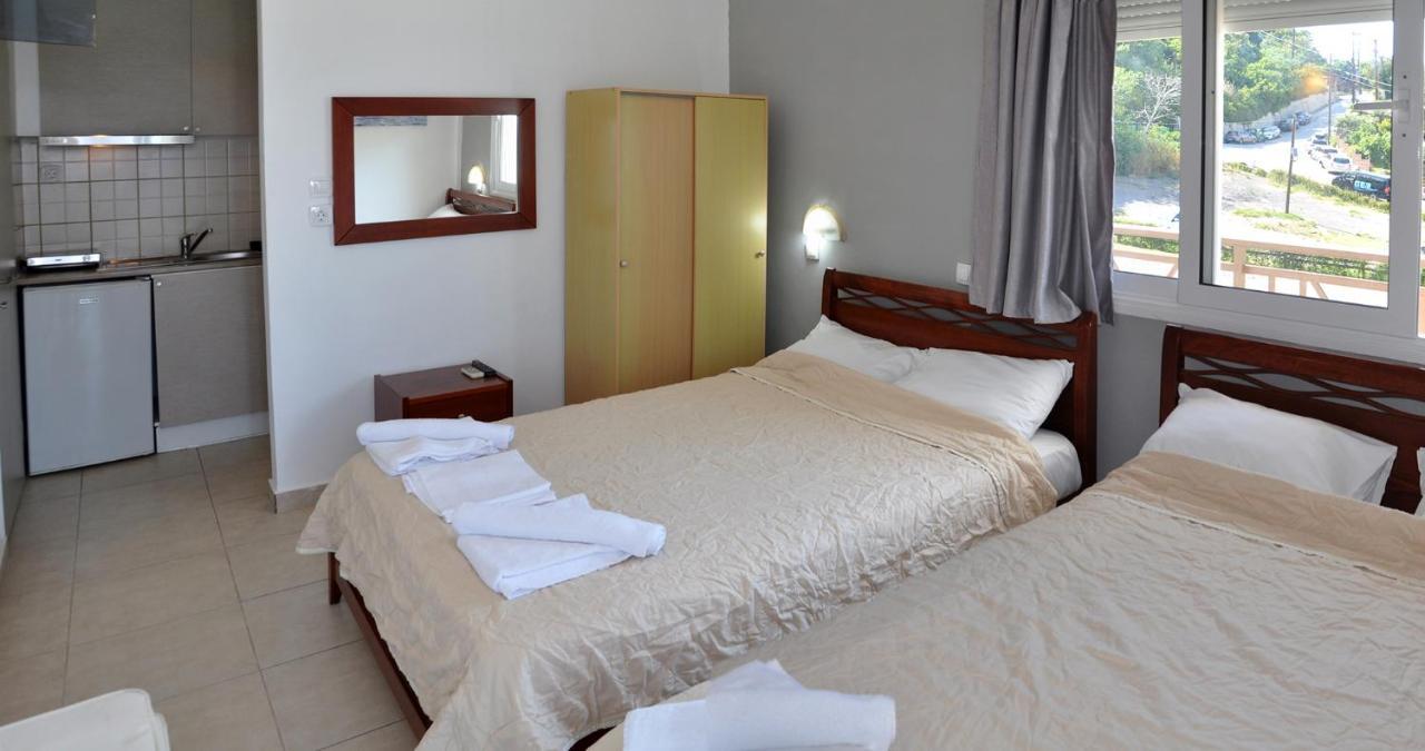 Coralli Beach Studios-Apartments Kallithea  Esterno foto